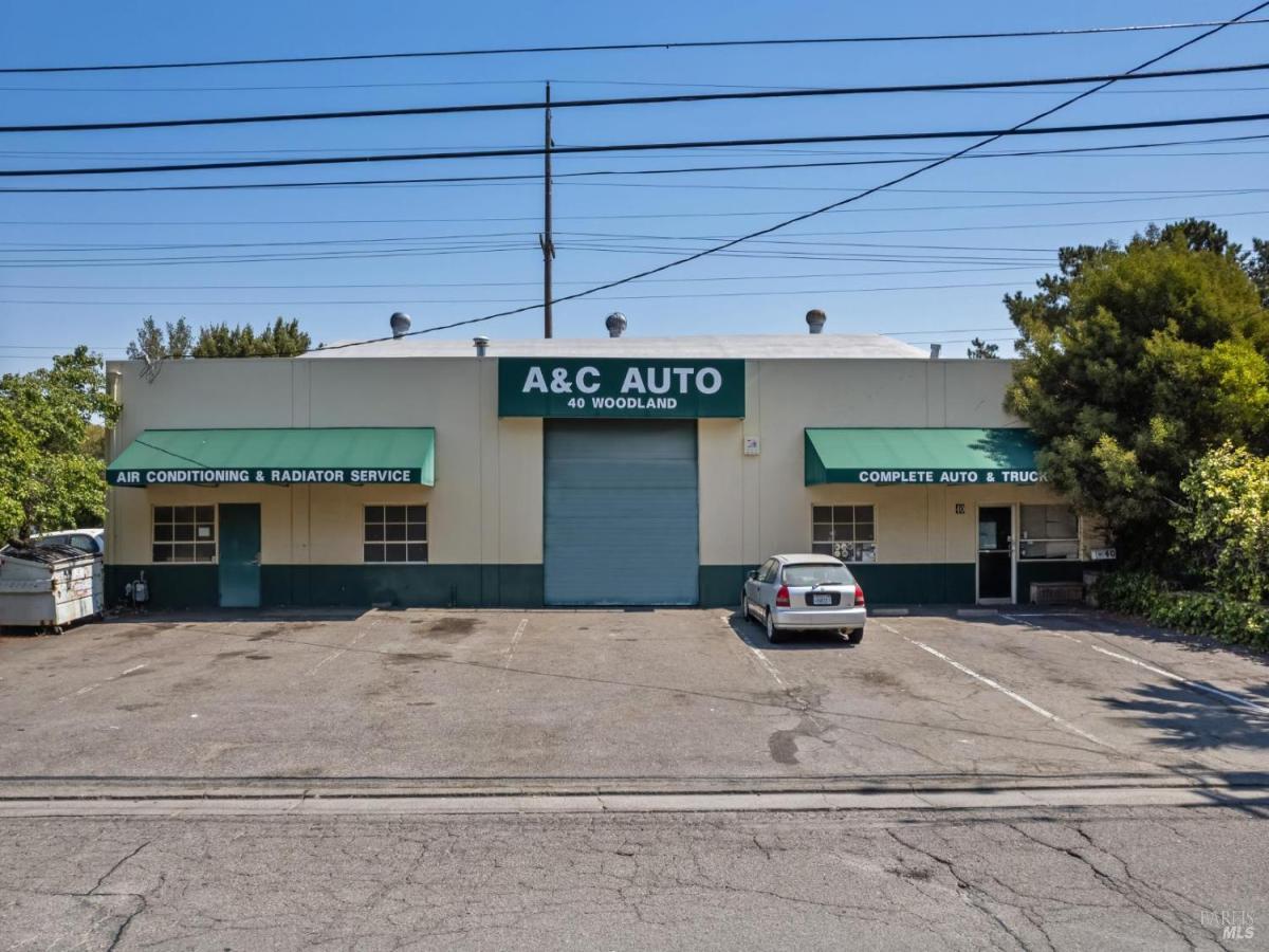 MLS #325064244 img 0