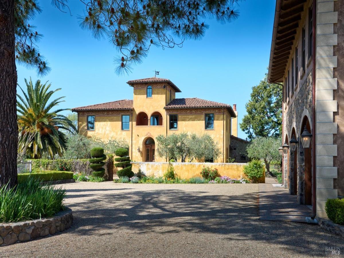 MLS #325064520 img 0