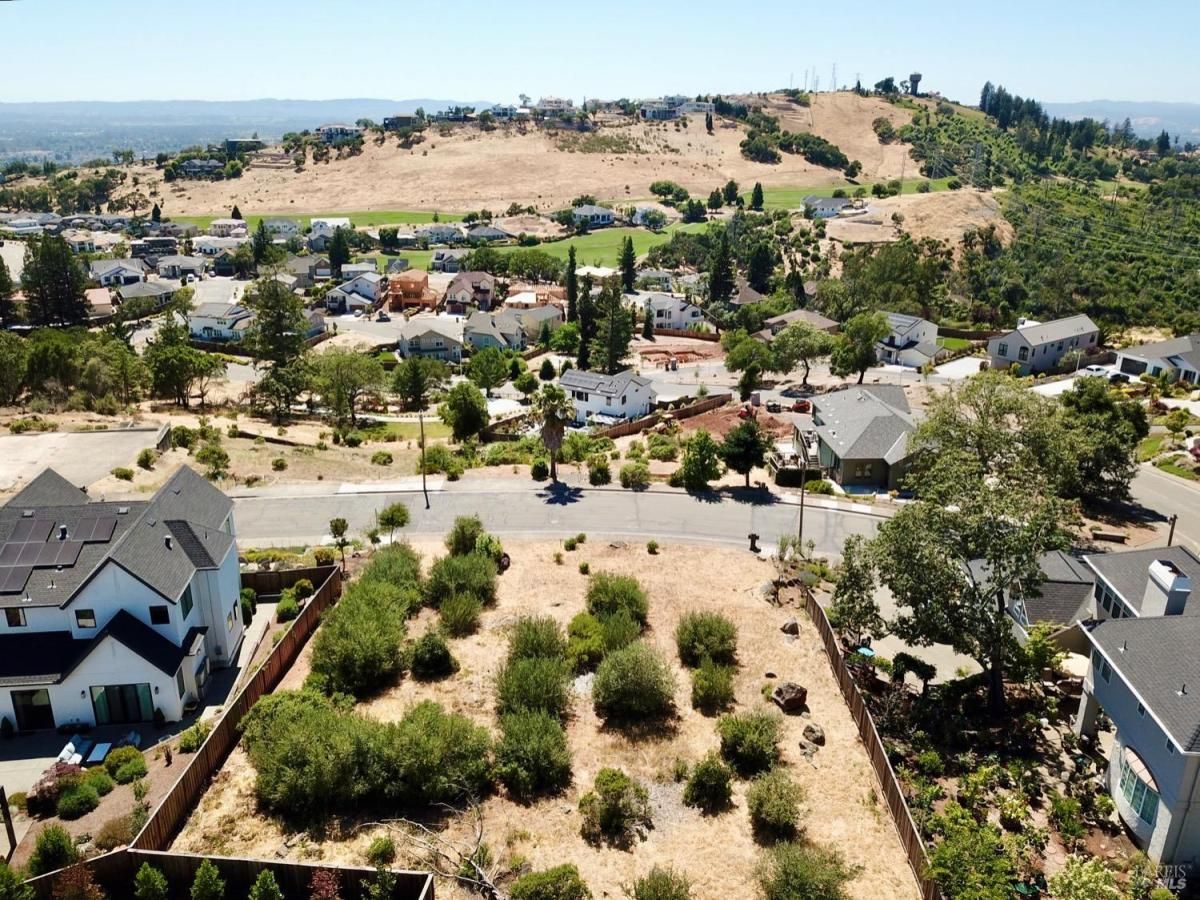 MLS #325065253 img 0