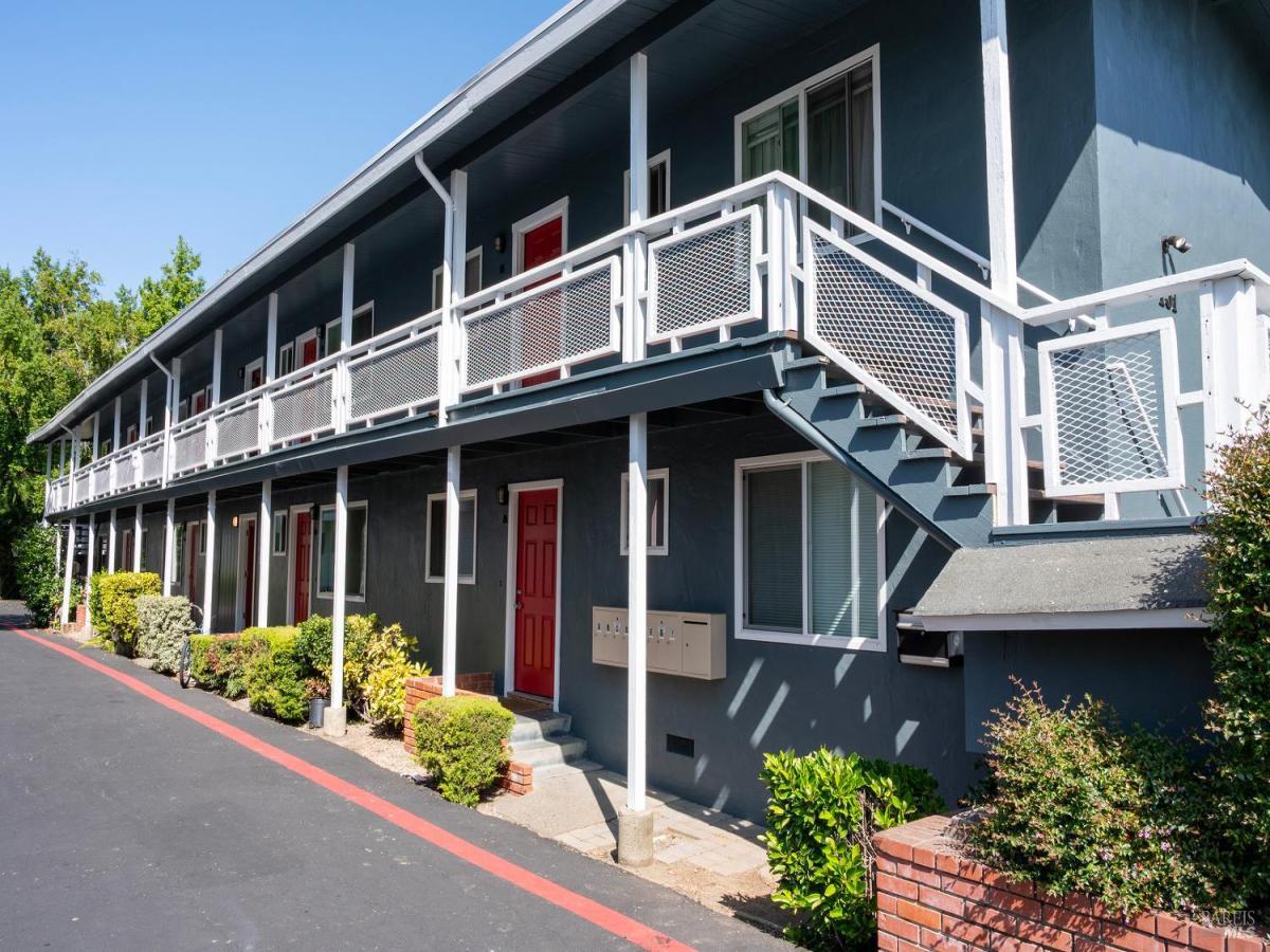 MLS #325066864 img 0