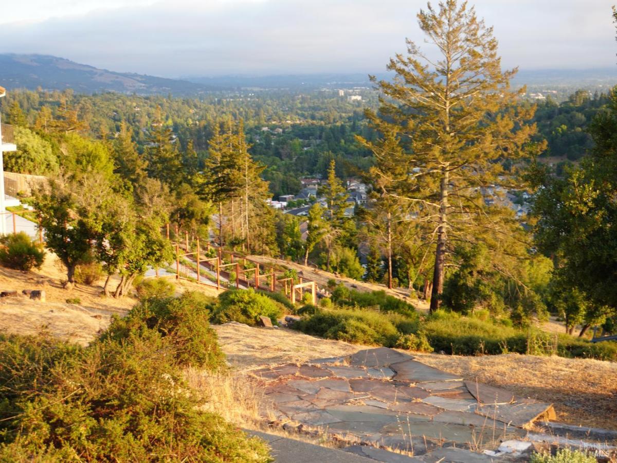 MLS #325067706 img 0