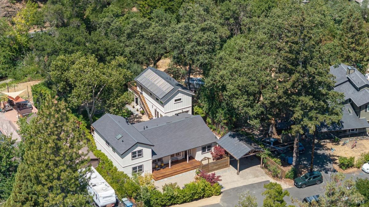 MLS #325068706 img 0