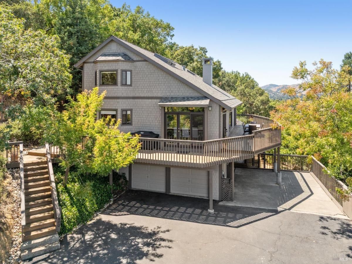 MLS #325068884 img 0