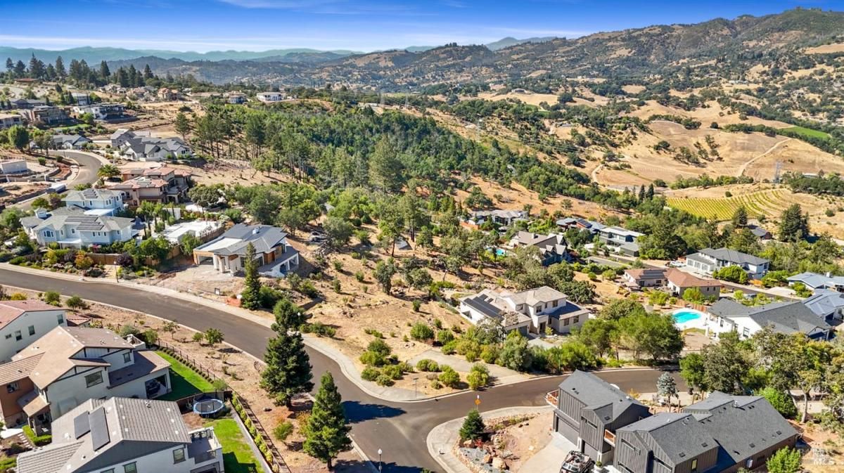 MLS #325069857 img 0