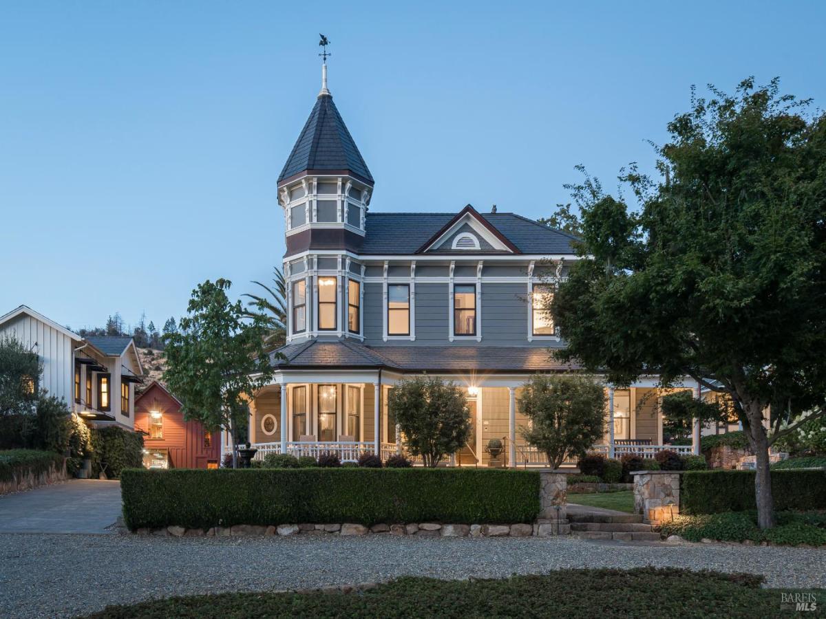 MLS #325071885 img 0