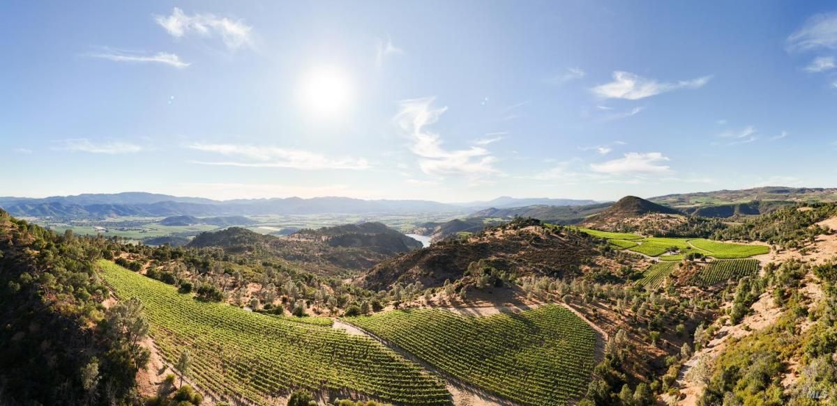 MLS #325072708 img 0