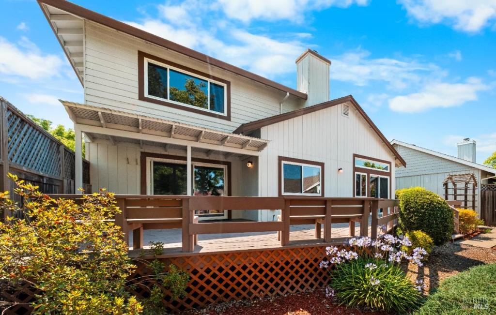 MLS #325072871 img 0