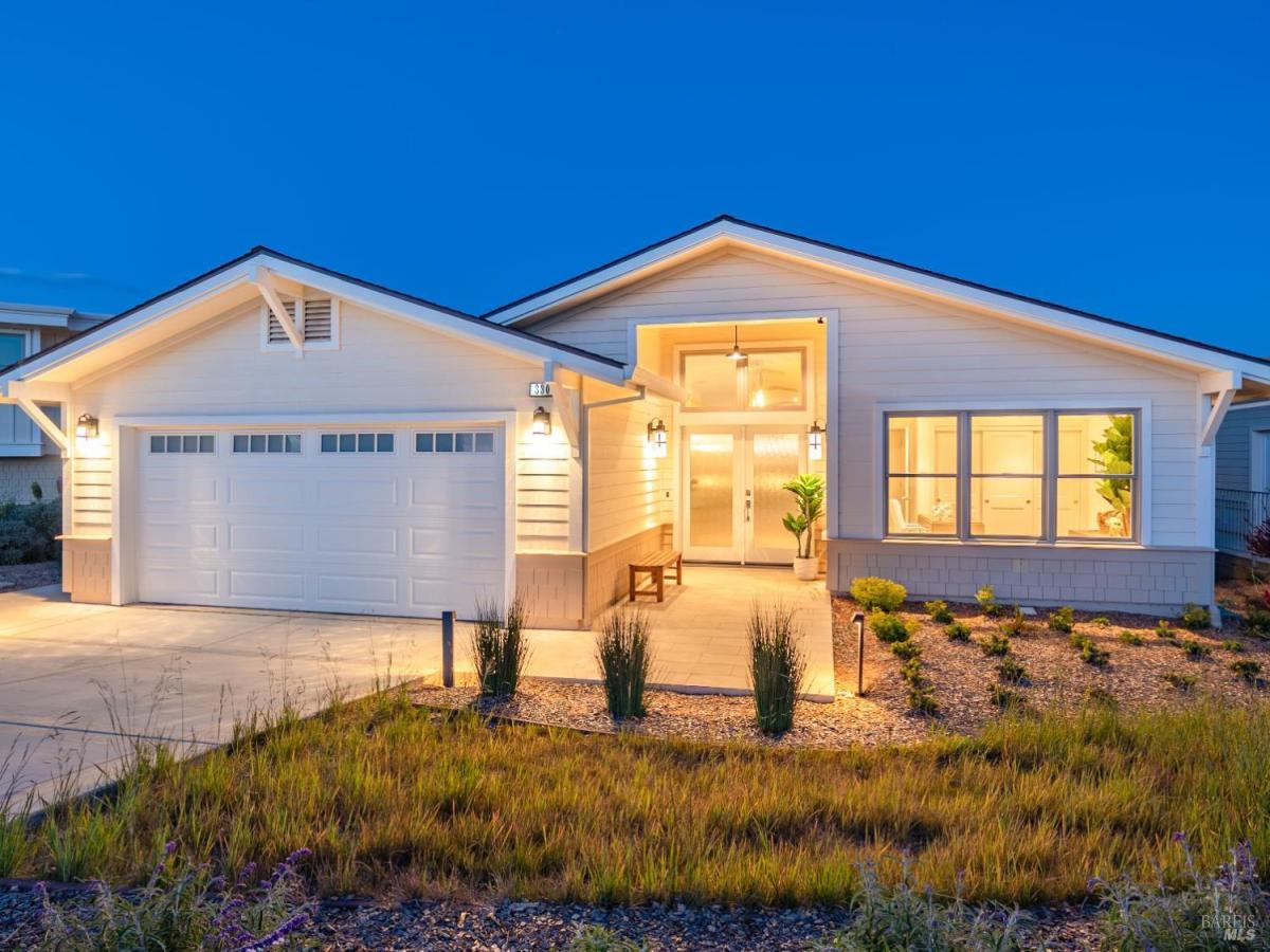 MLS #325073070 img 0