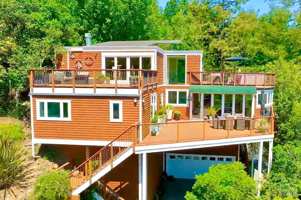 MLS #325074151 img 0