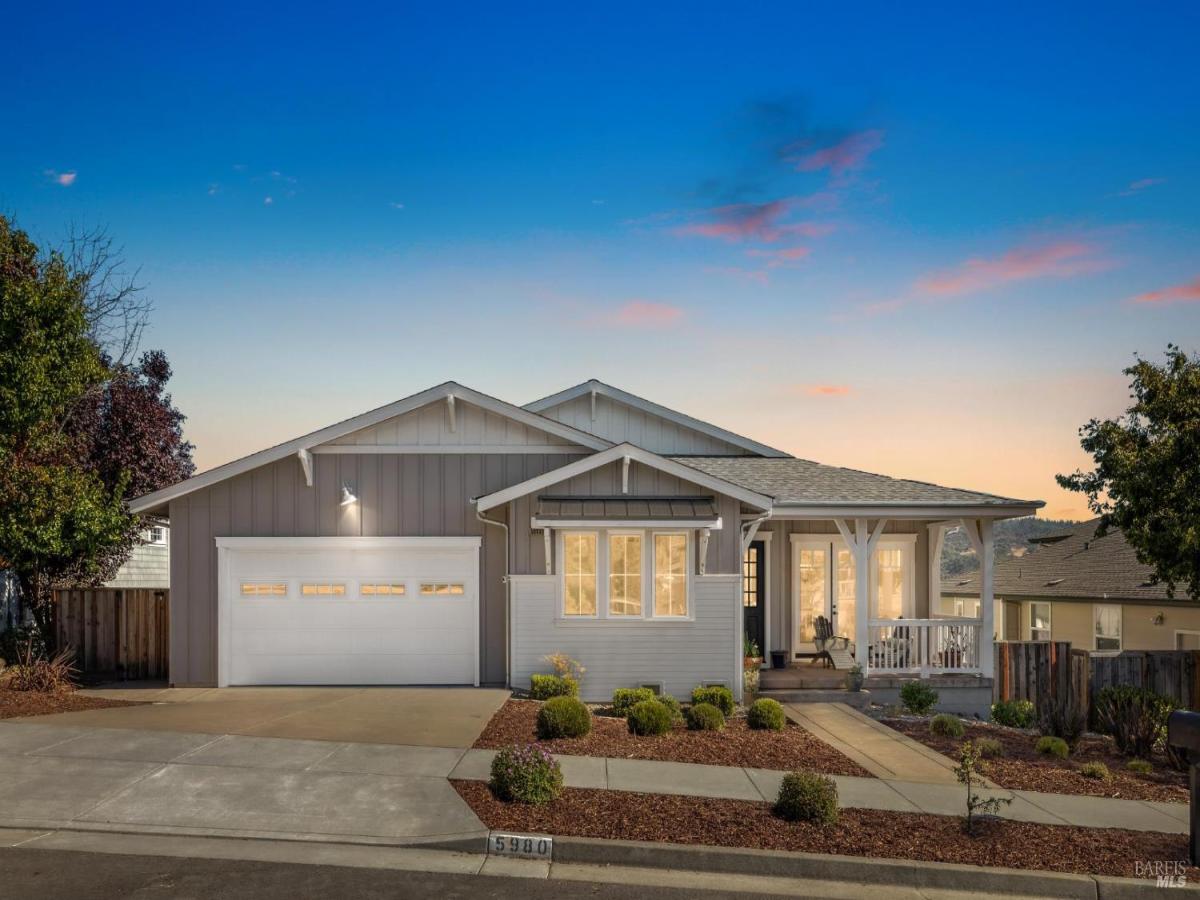 MLS #325074421 img 0