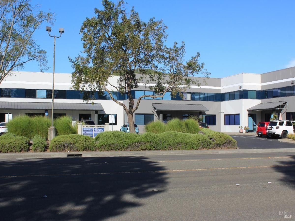 MLS #325074652 img 0