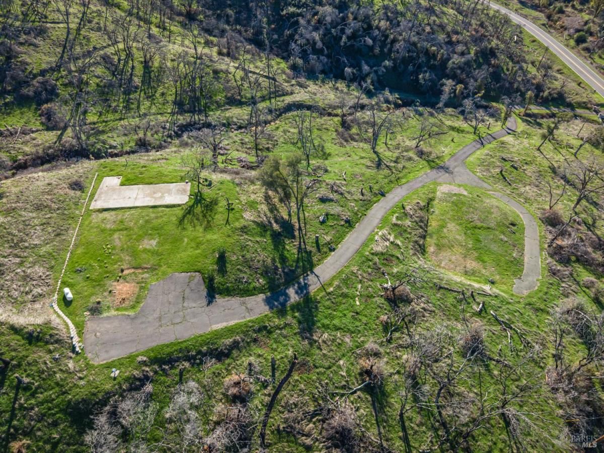 MLS #325075379 img 0