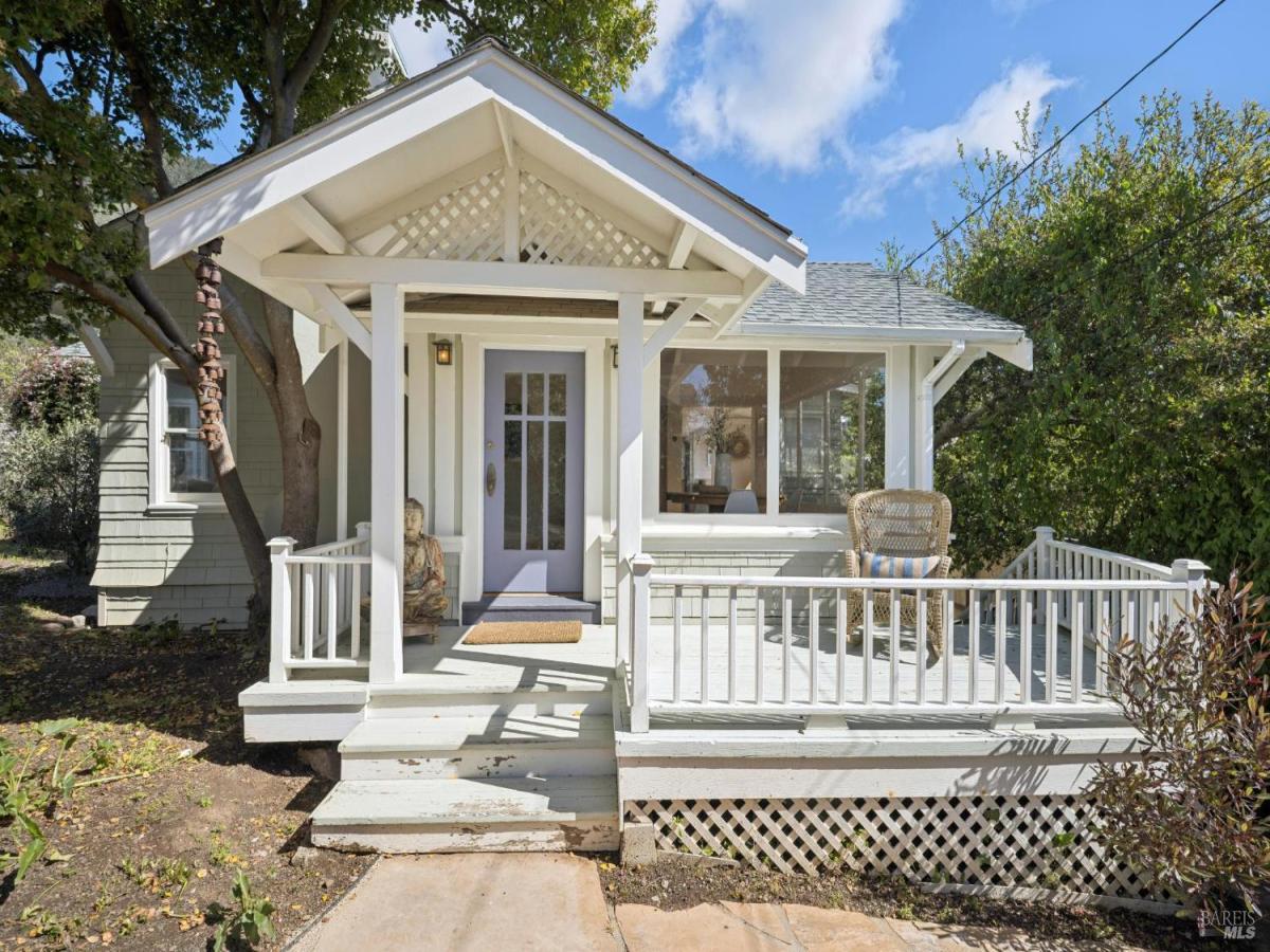 MLS #325076099 img 0