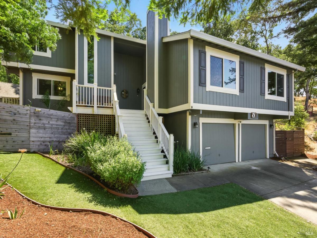 MLS #325076711 img 0