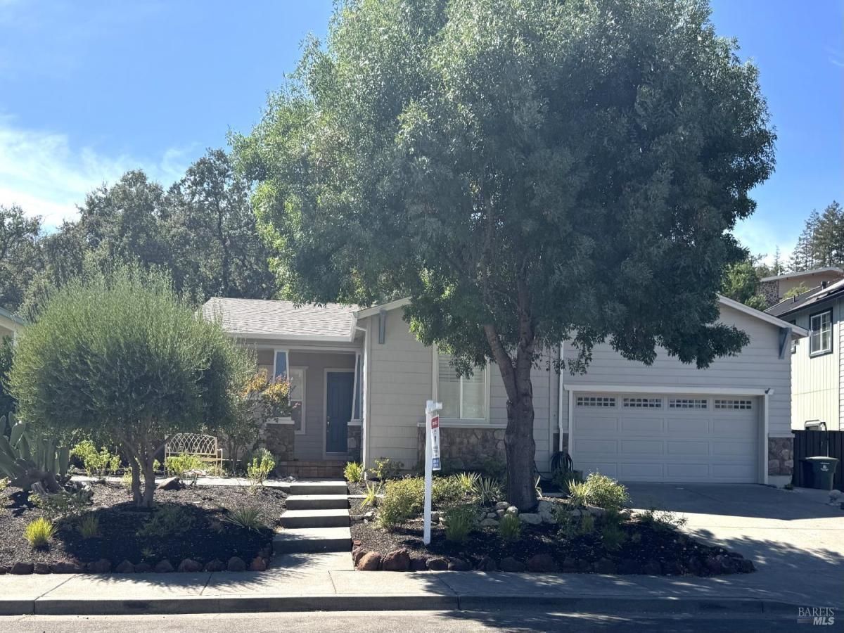 MLS #325077052 img 0