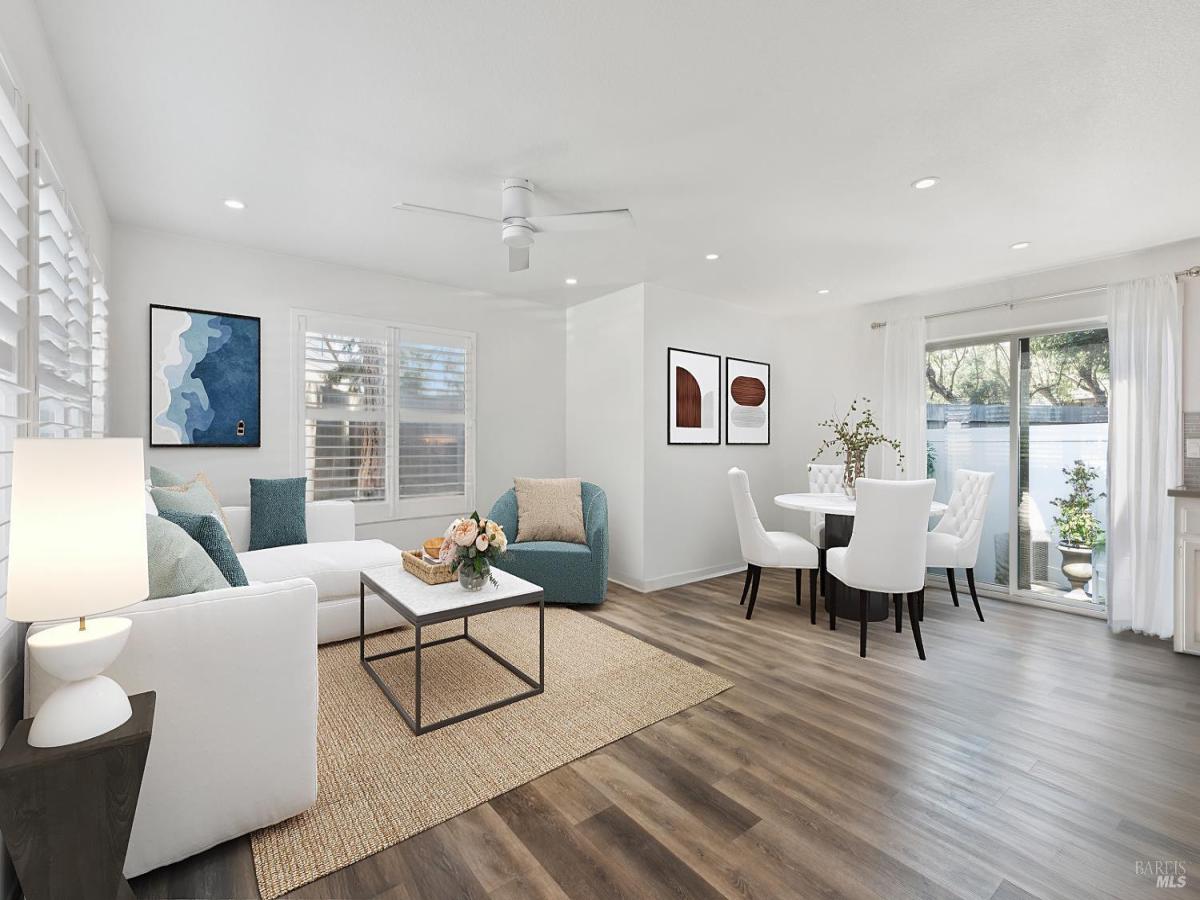 MLS #325078199 img 0