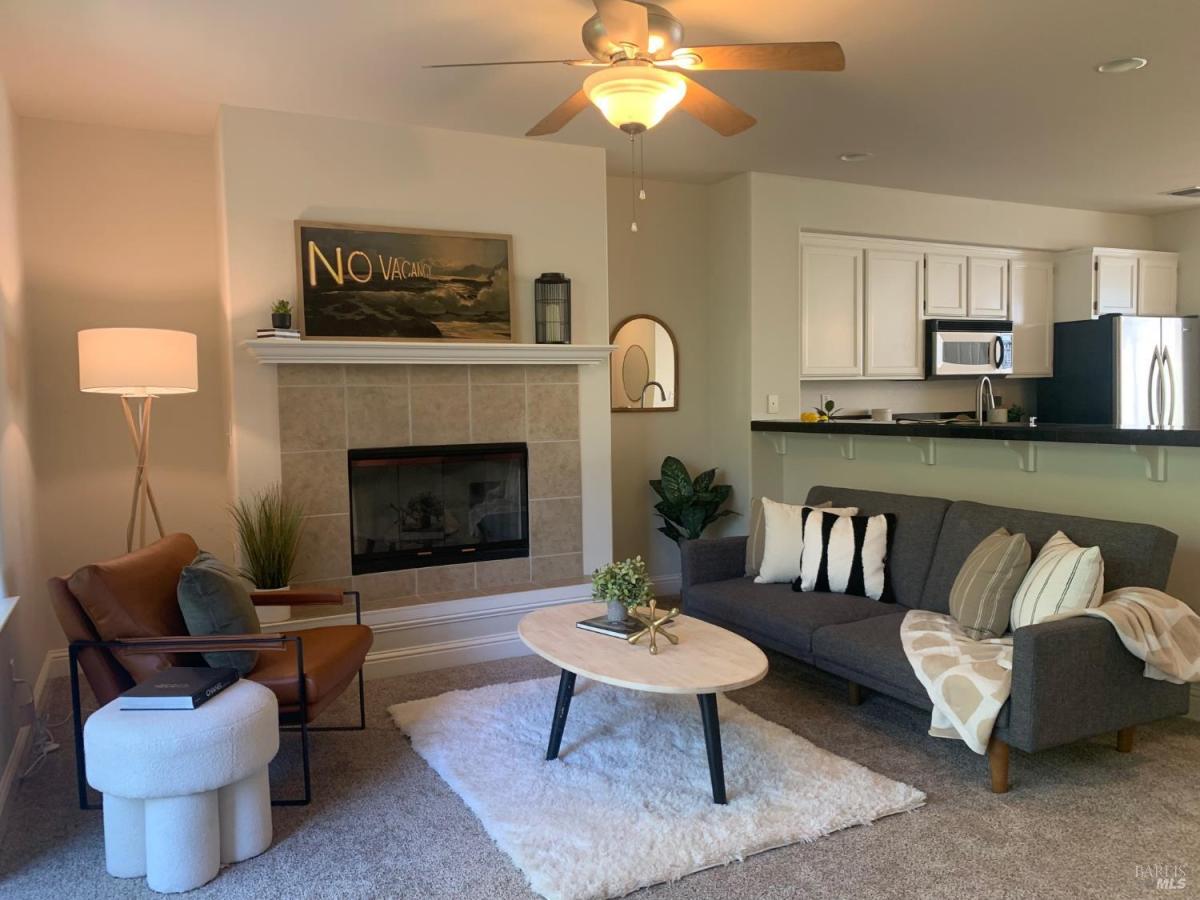 MLS #325078231 img 0