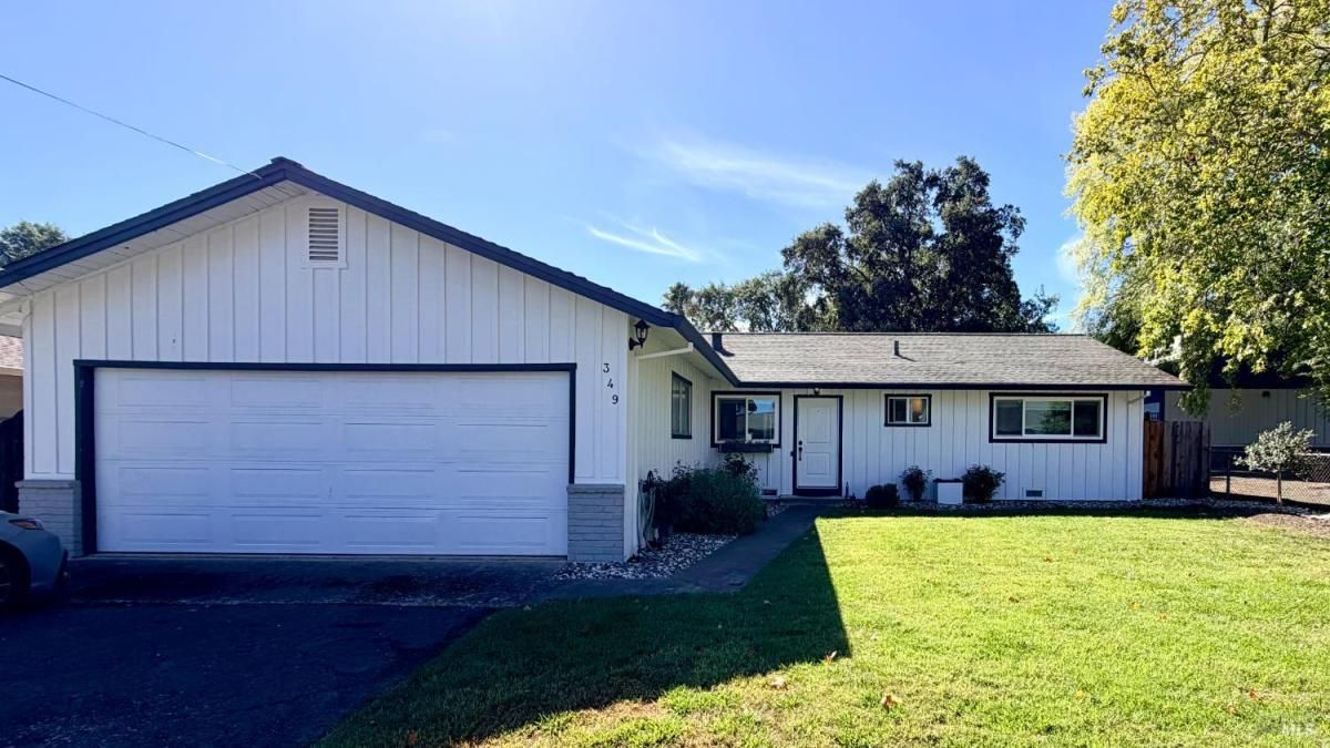 MLS #325078780 img 0