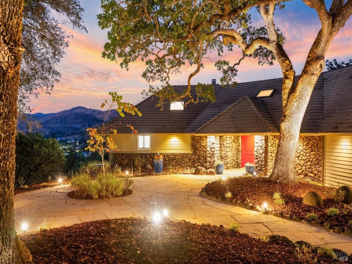 MLS #325079071 img 0