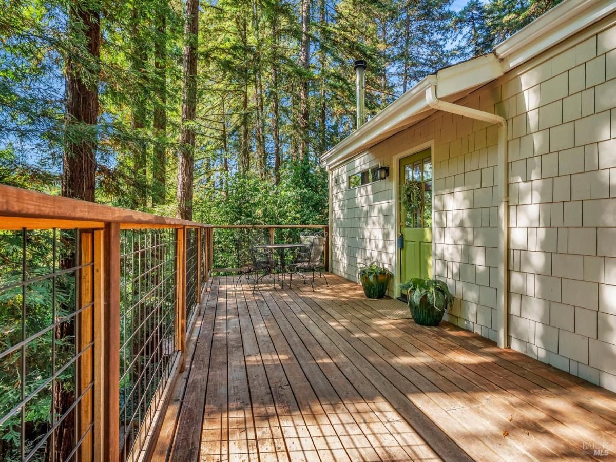 MLS #325079338 img 0