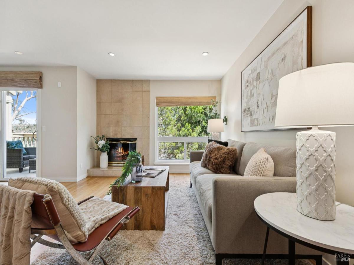 MLS #325079410 img 0