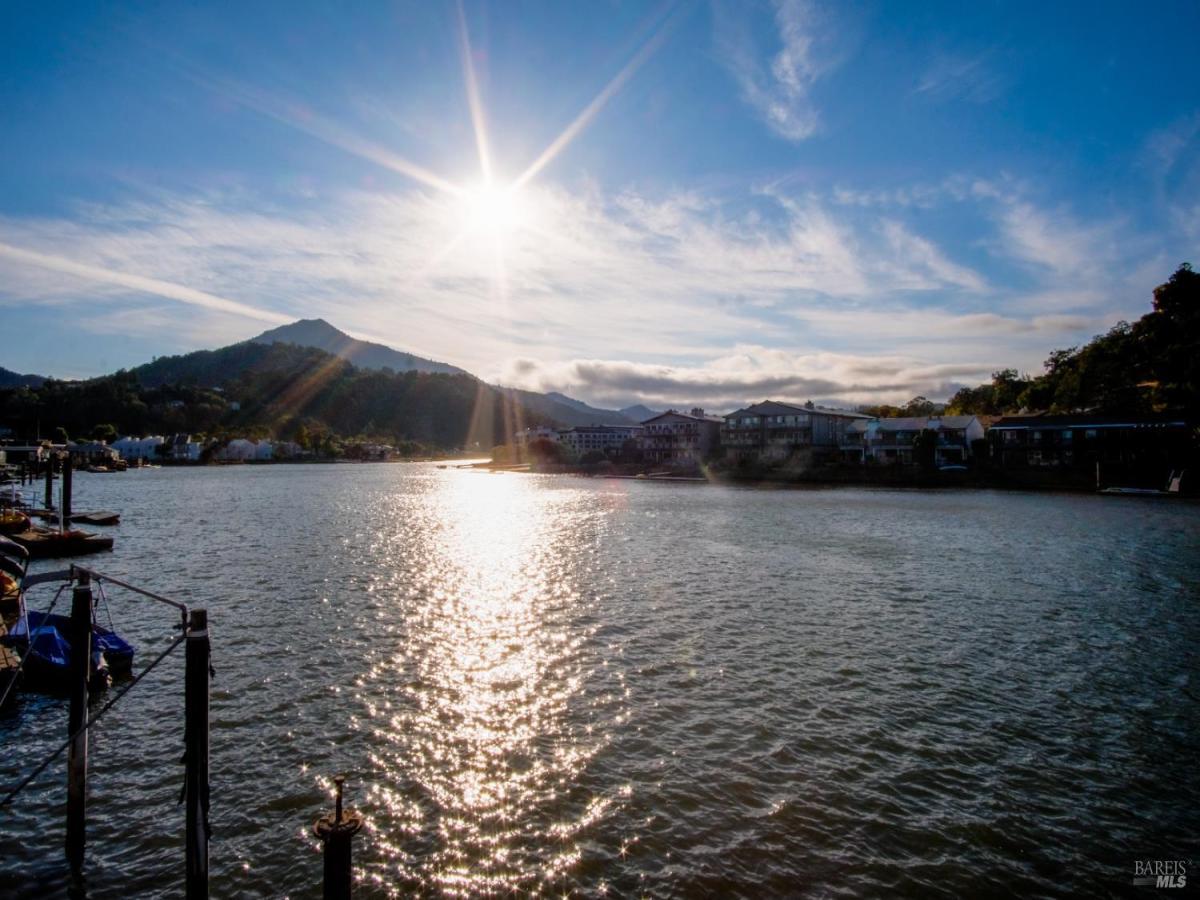 MLS #325080382 img 0