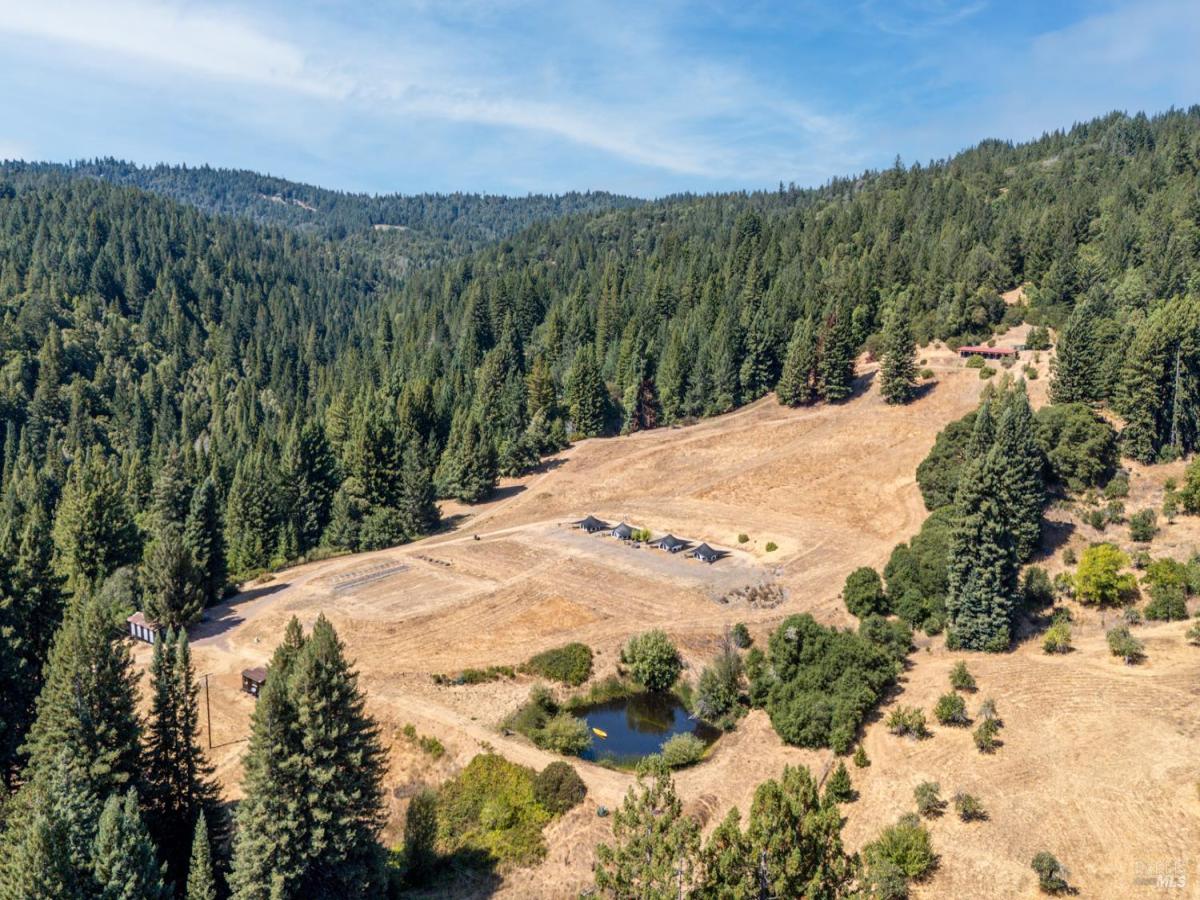 MLS #325081821 img 0