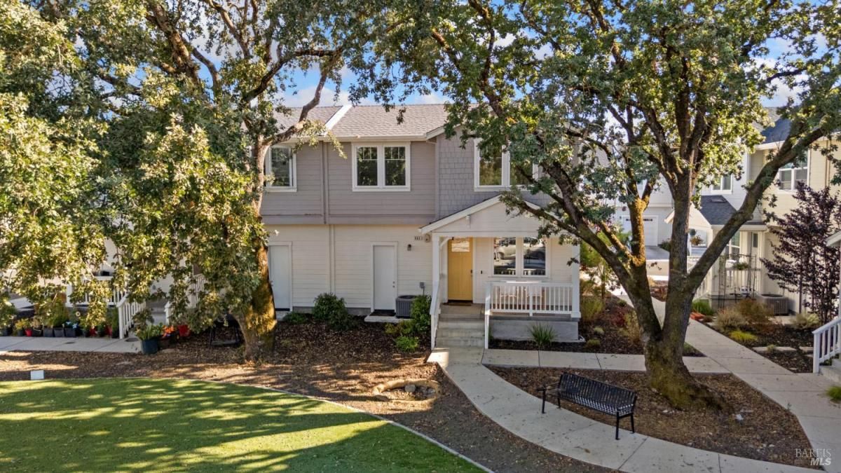 MLS #325082533 img 0