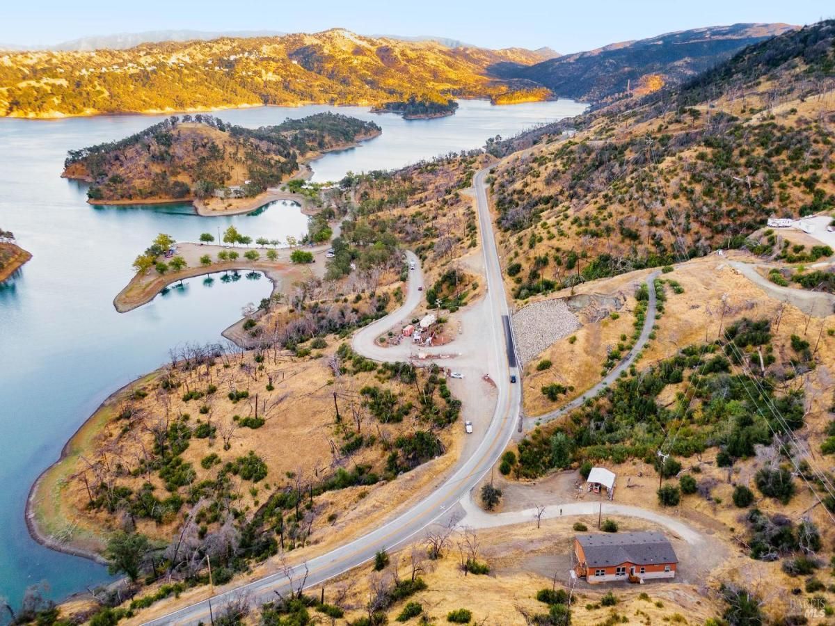 MLS #325082651 img 0