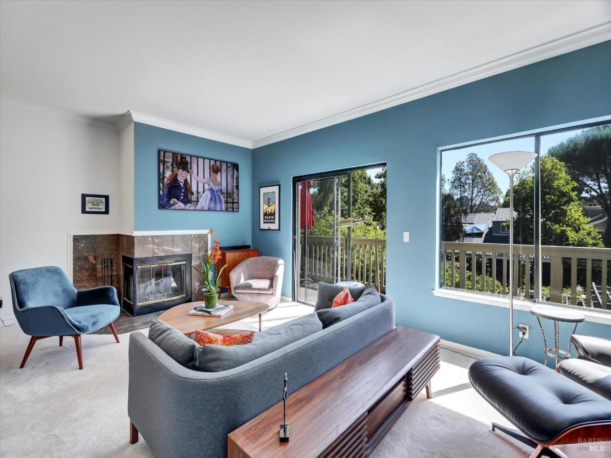 MLS #325083150 img 0