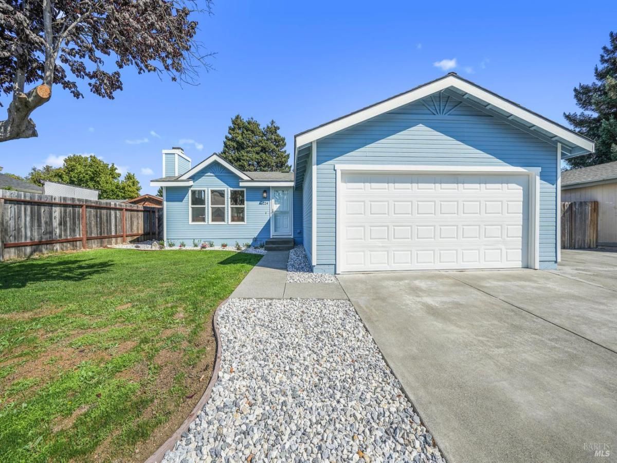 MLS #325083855 img 0