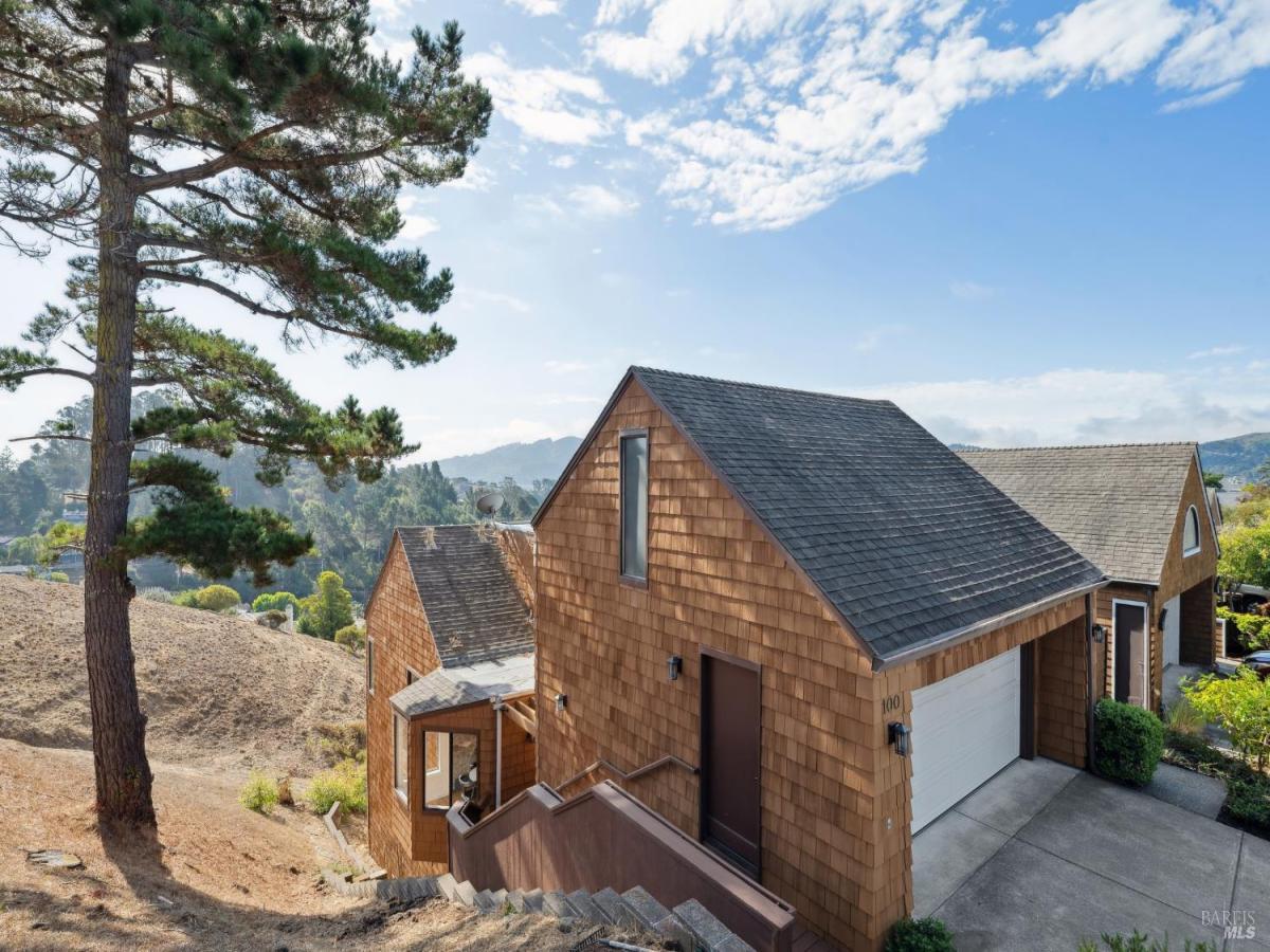 MLS #325084165 img 0