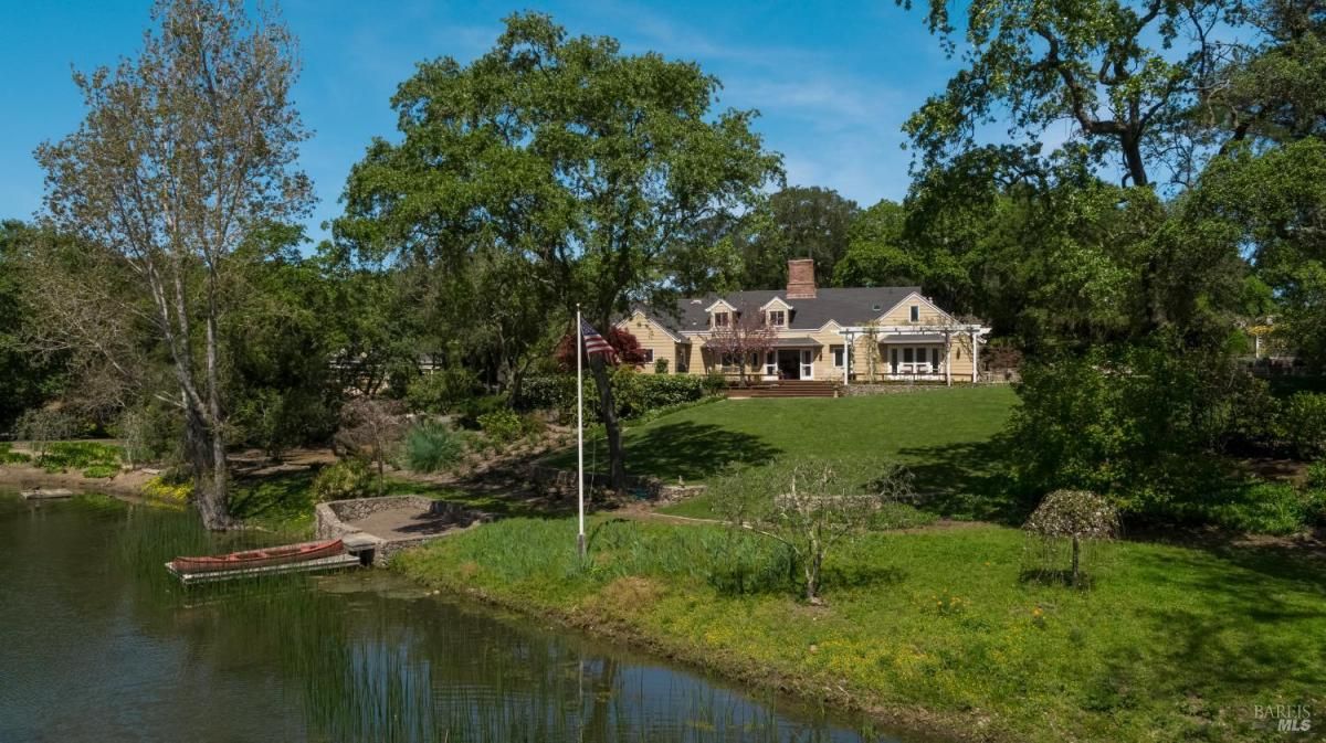 MLS #325085328 img 0