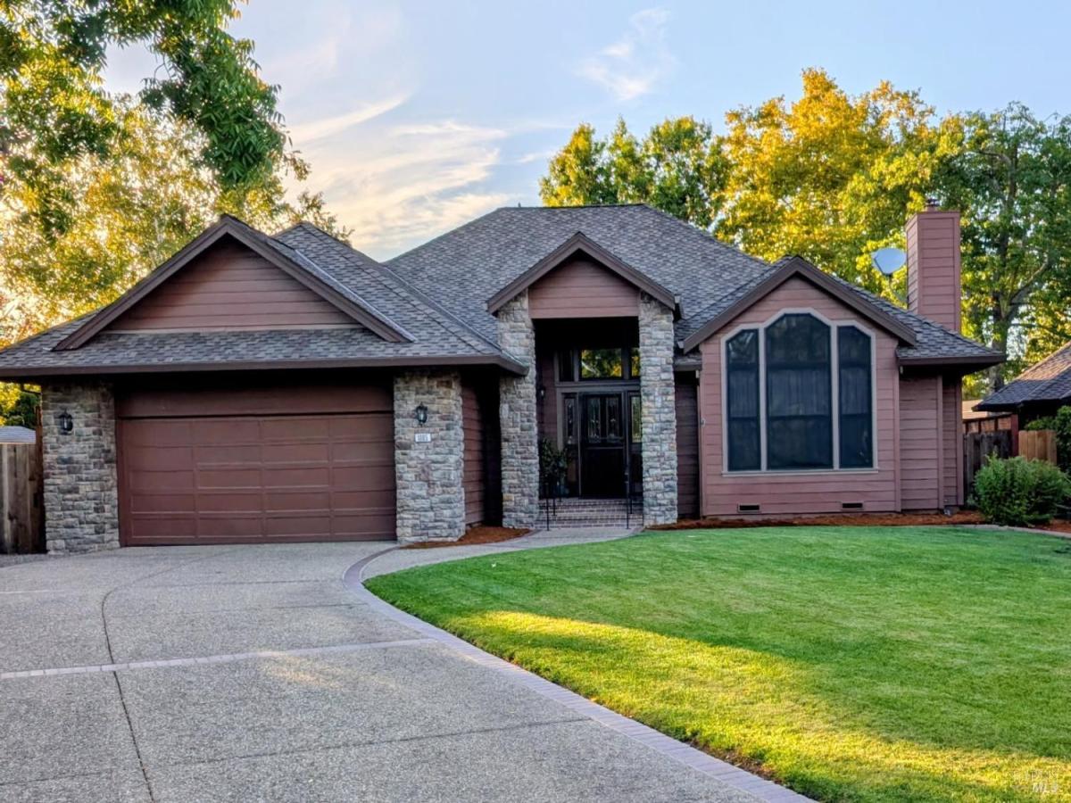 MLS #325085401 img 0