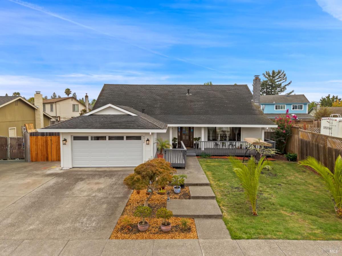 MLS #325086124 img 0