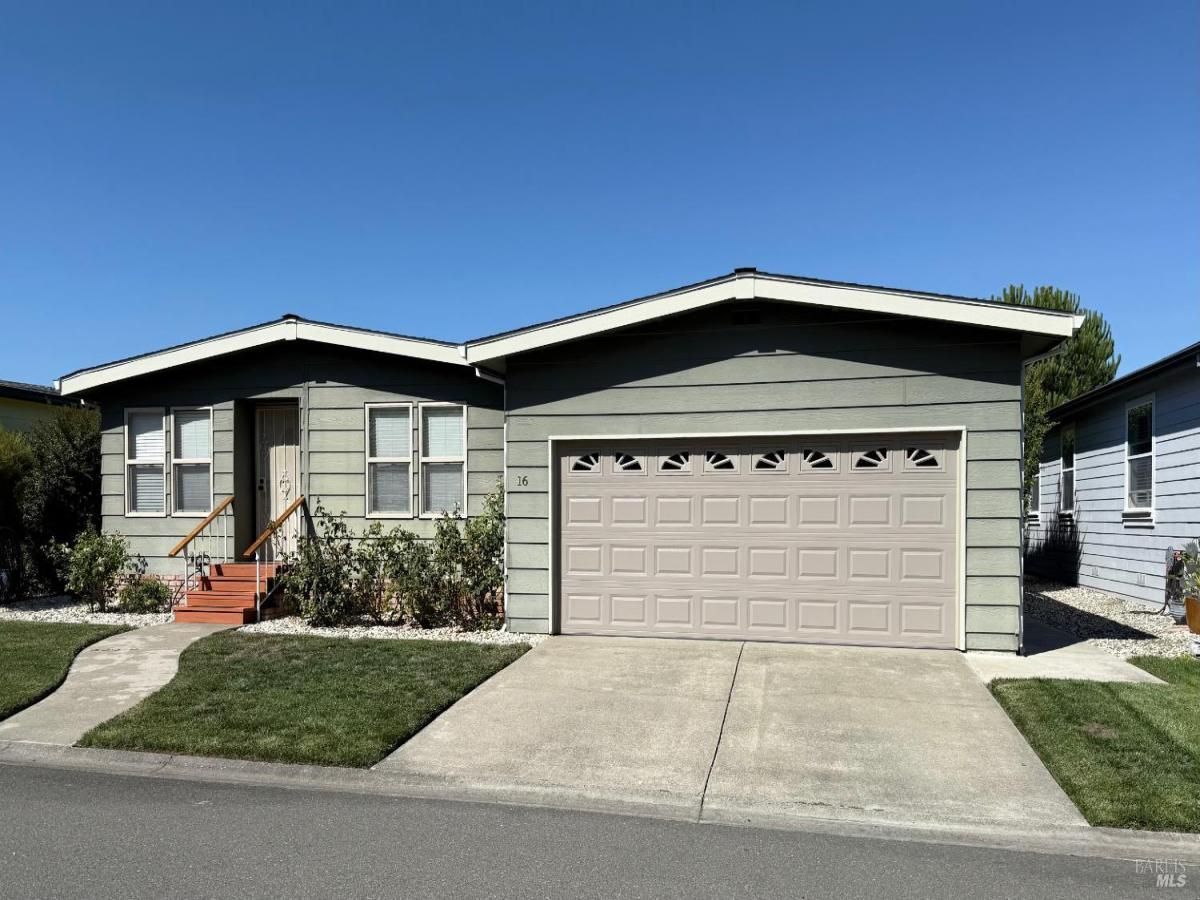 MLS #325086561 img 0