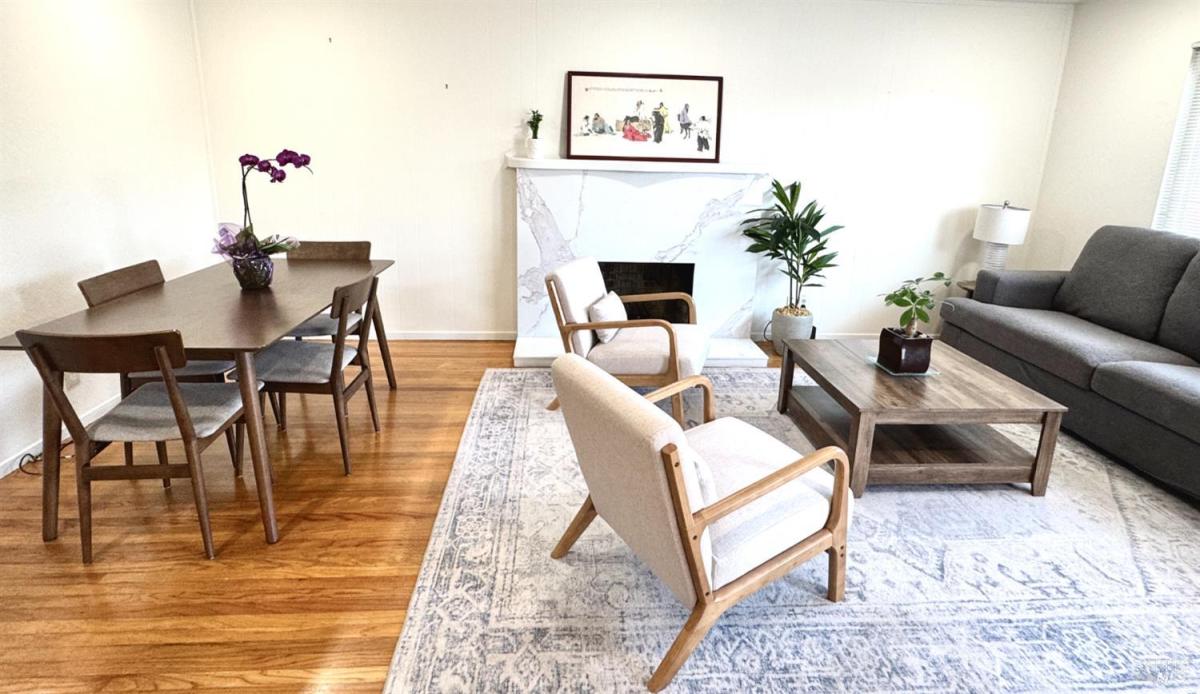 MLS #325086606 img 0