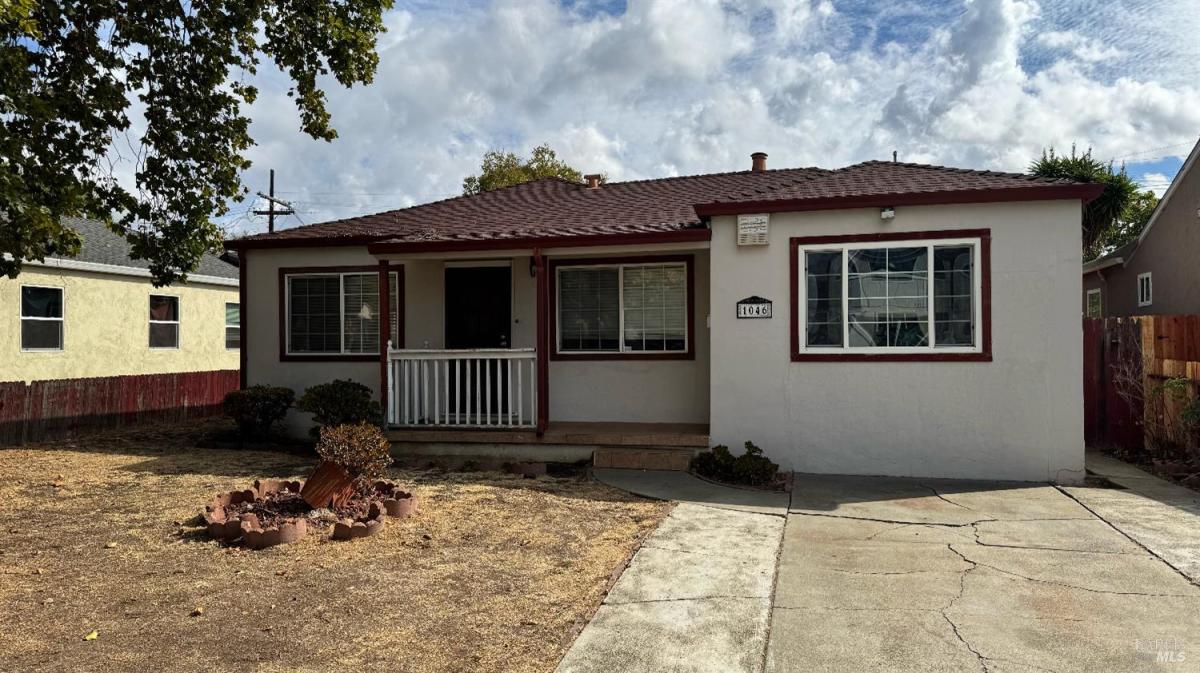 MLS #325086826 img 0