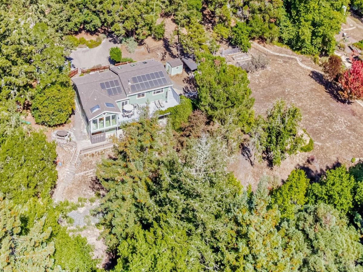 MLS #325086861 img 0