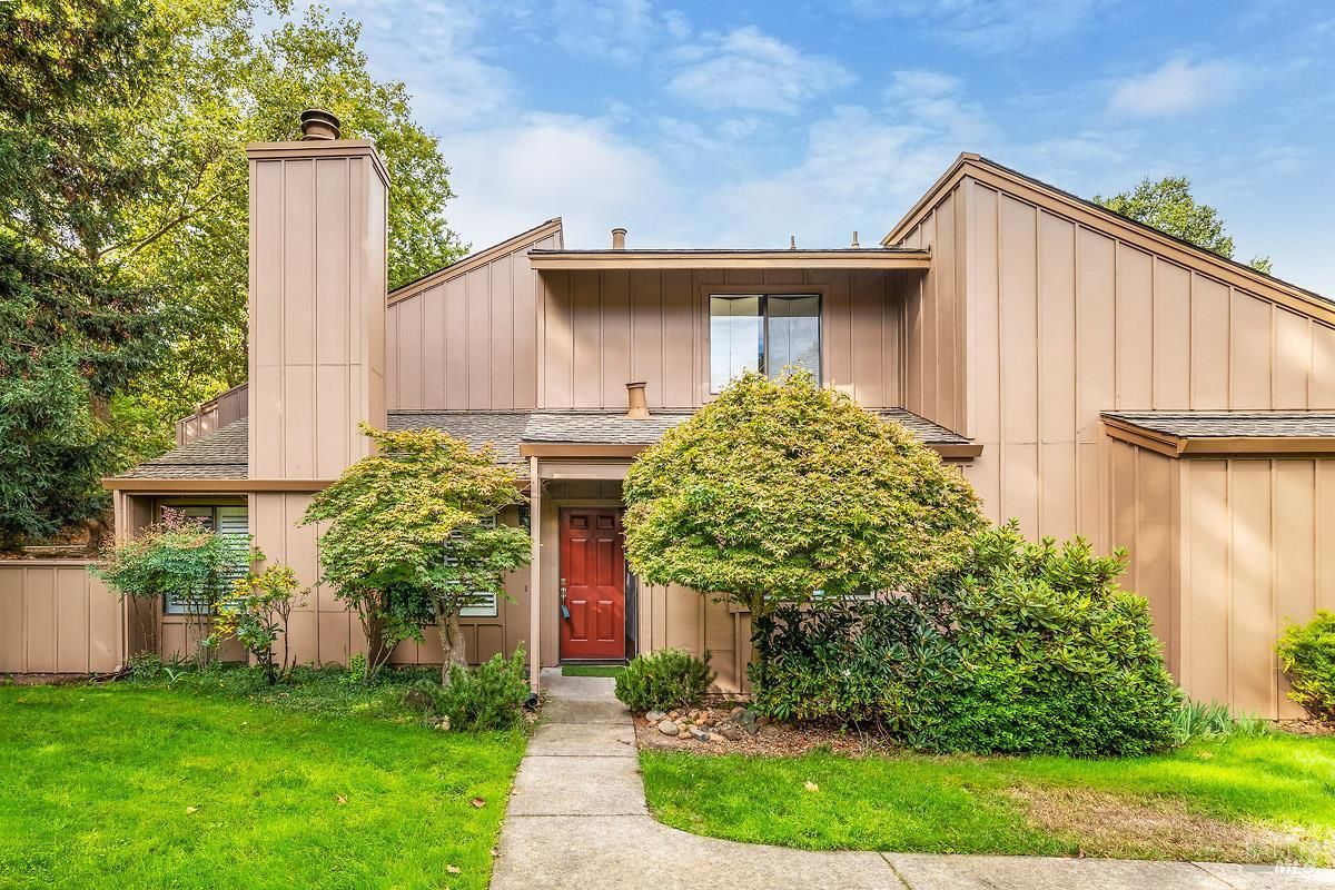 MLS #325088967 img 0