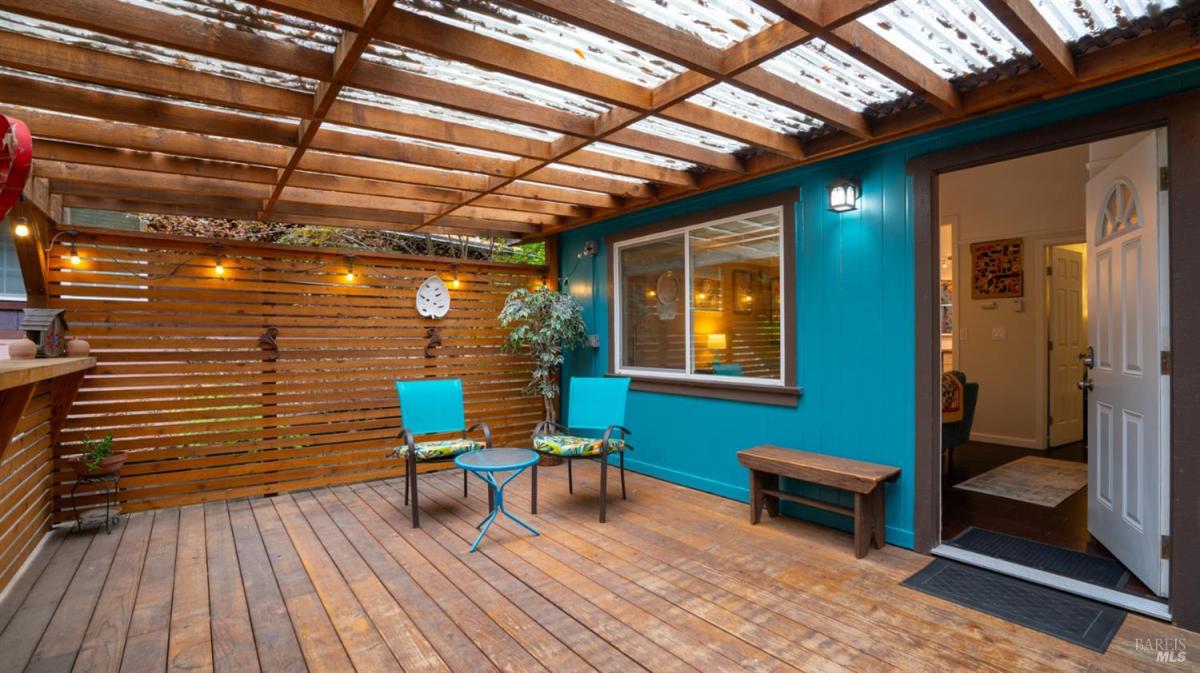 MLS #325088975 img 0