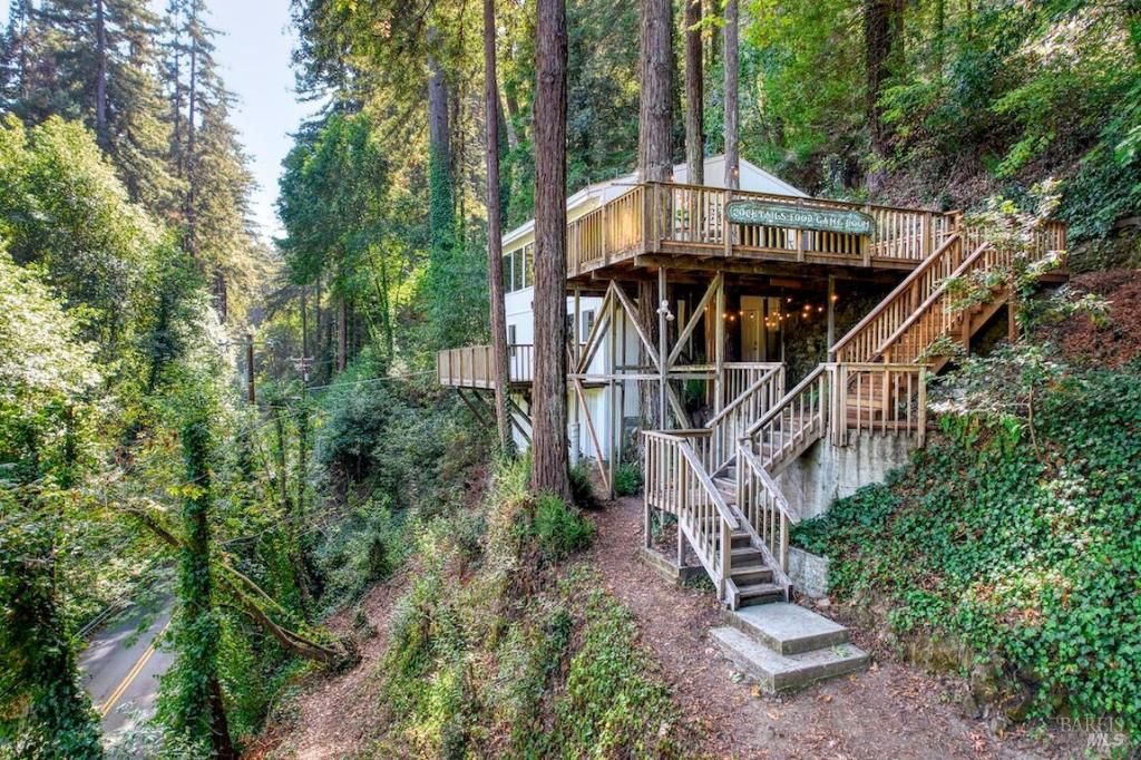 MLS #325089081 img 0