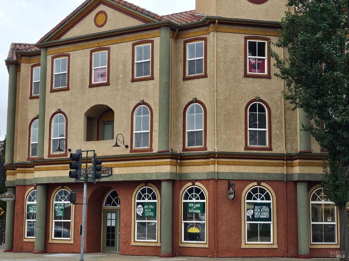 MLS #325089314 img 0