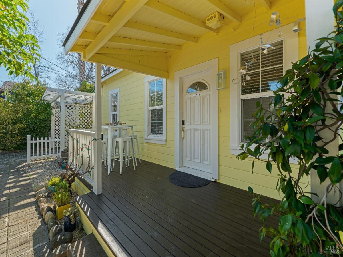 MLS #325089409 img 0