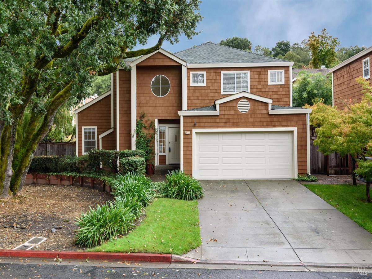 MLS #325090649 img 0