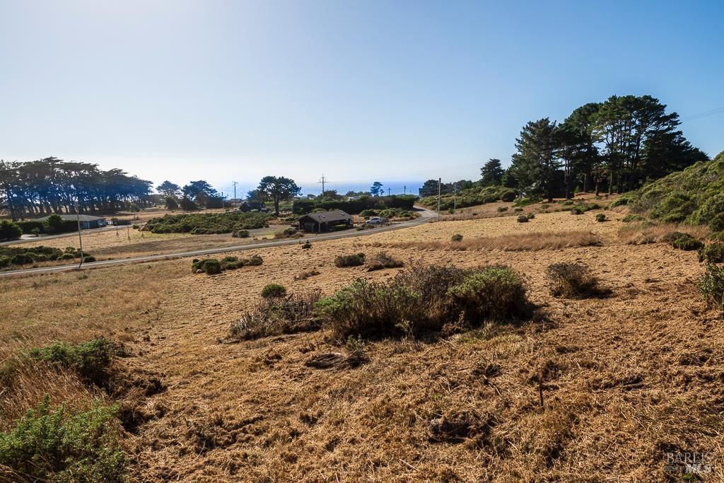 MLS #325090729 img 0