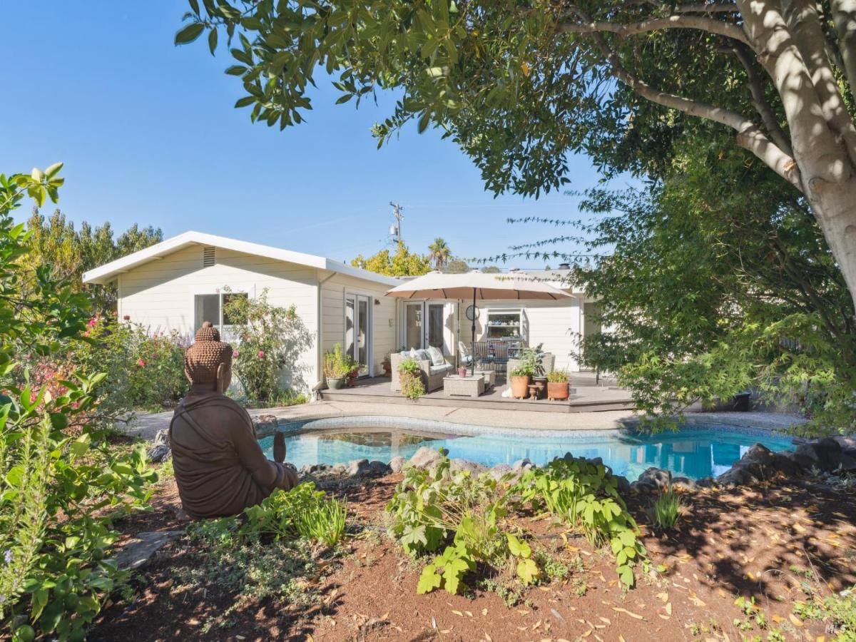 MLS #325090872 img 0