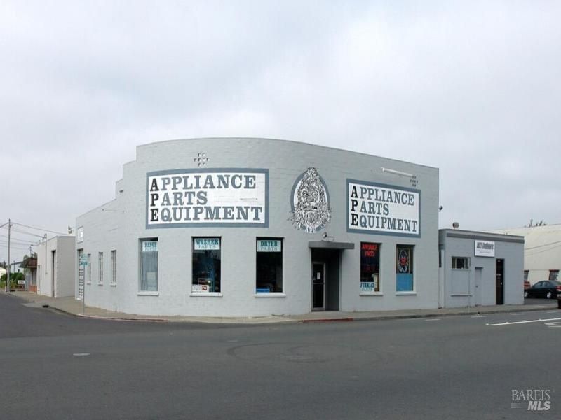 MLS #325091387 img 0