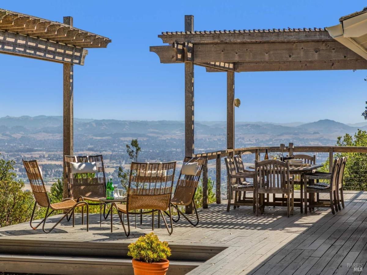 MLS #325091410 img 0