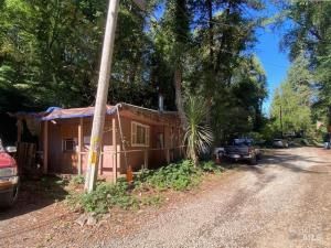 MLS #325092209 img 0